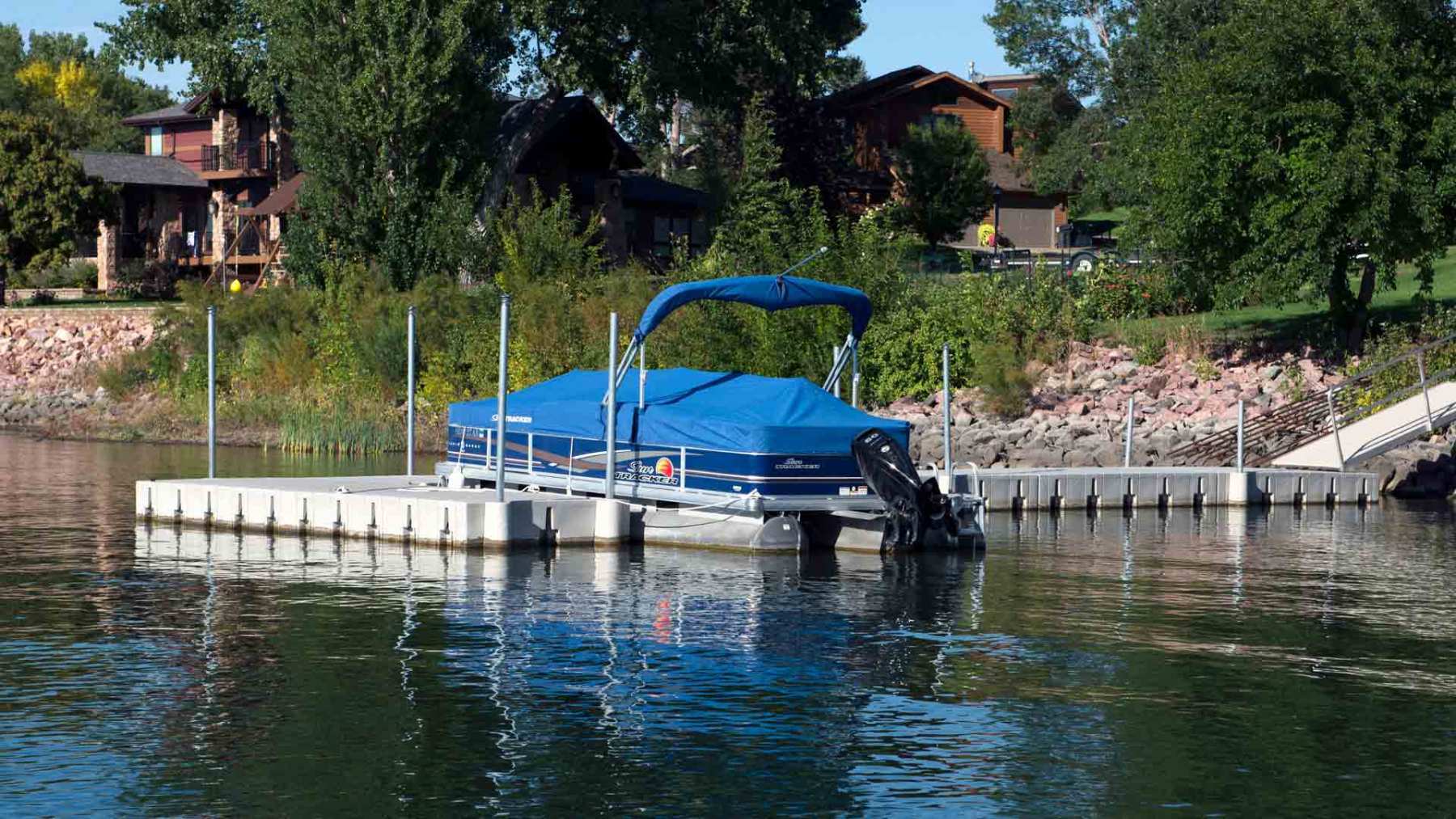 Small Floating Docks 2nd Deck