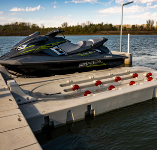 XL6 PWC docking